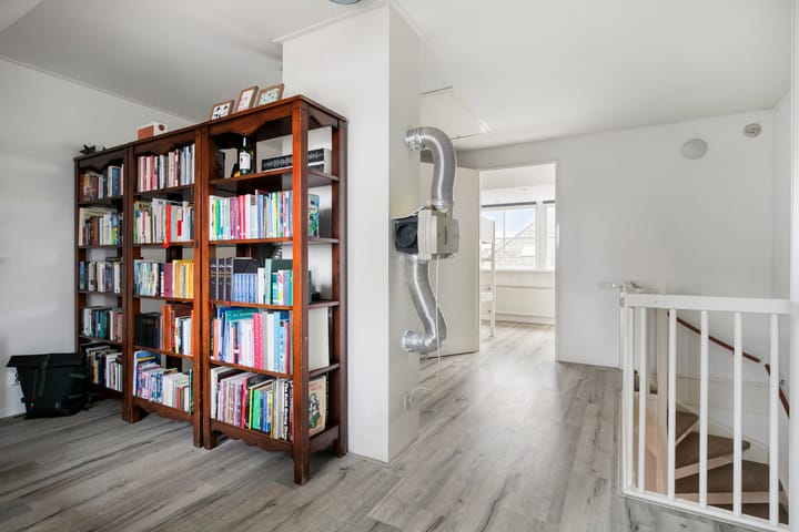 Photo 23 of Gelderse Roos 8