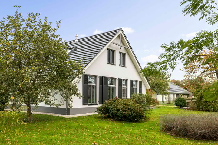 Photo 3 of Hardermaat 12