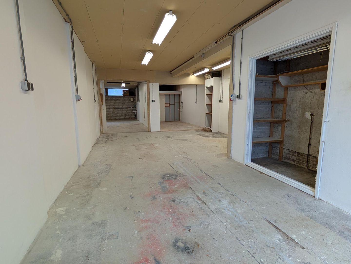 Bekijk foto 3 van Ampèrestraat 42