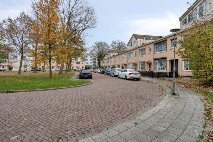 Photo 3 of Goeman Borgesiusplantsoen 1