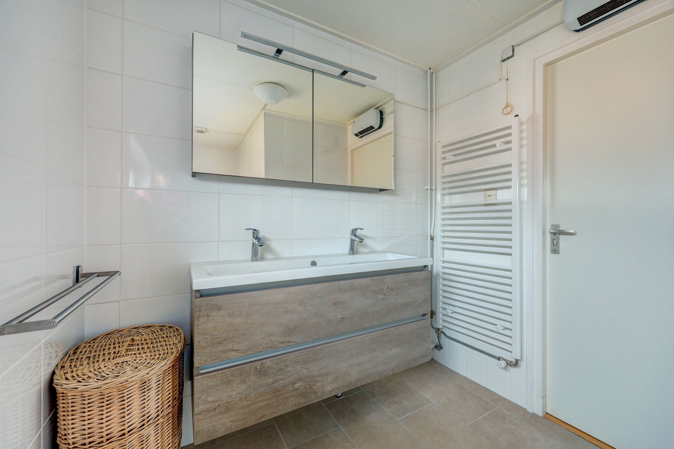 Foto 33 van Dr Verhagenstraat 13