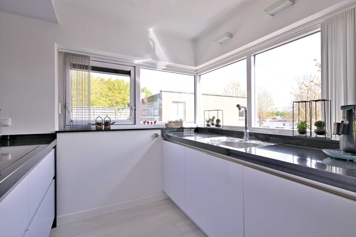 Photo 18 of Johan Wensinkstraat 52