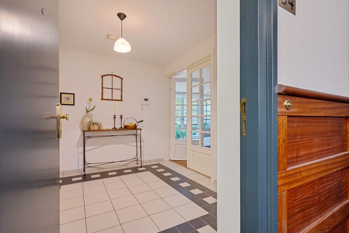 Photo 5 of Lageweg 54