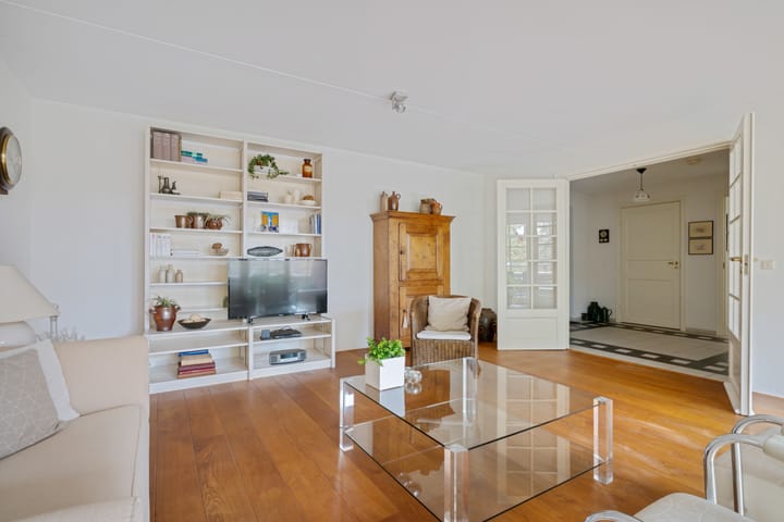 Photo 8 of Lageweg 54