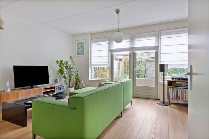 Foto 5 van Esdoornlaan 3