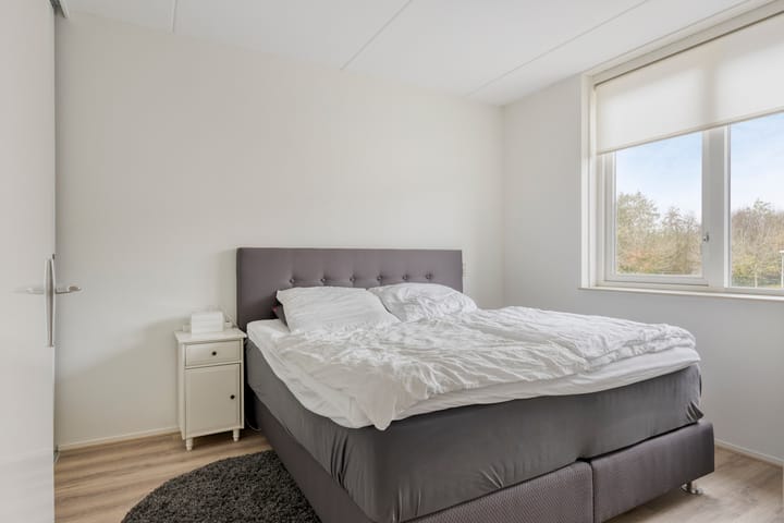 Foto 12 van Esdoornlaan 3