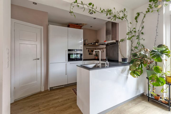 Foto 7 van Meidoornstraat 12