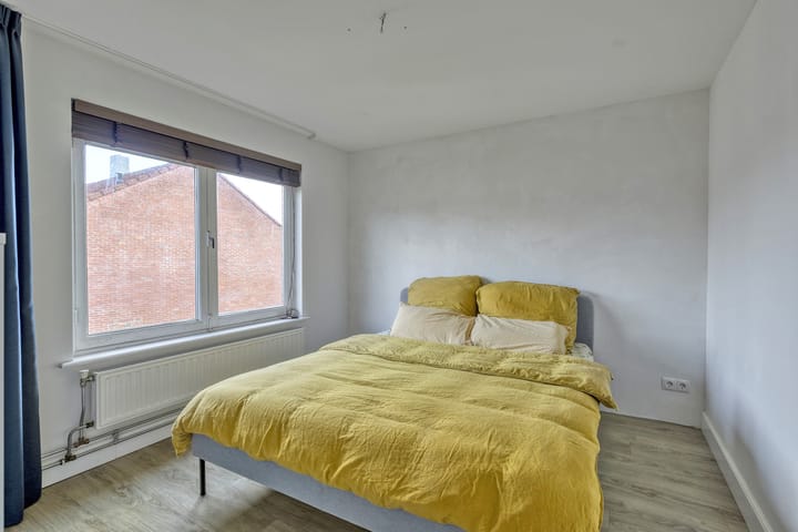 Foto 13 van Meidoornstraat 12