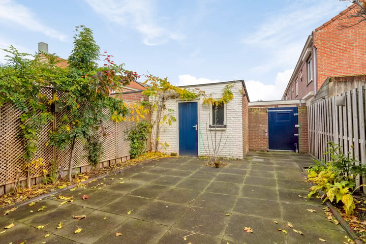 Foto 11 van Meidoornstraat 12