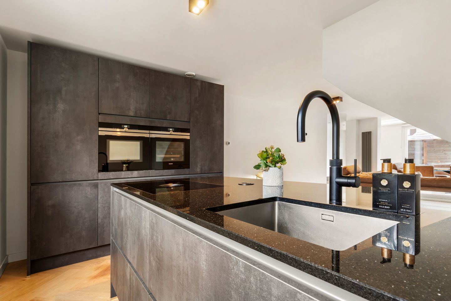 Foto 20 van Schönbergweg 15