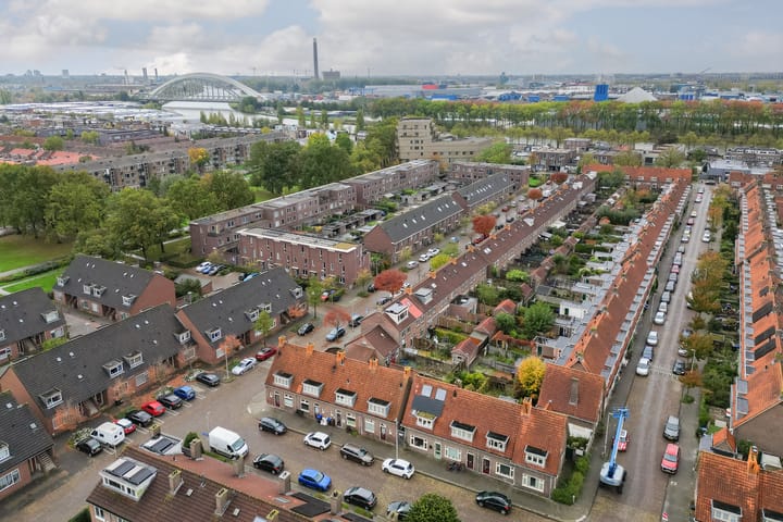 Photo 58 of Minister de Visserstraat 10