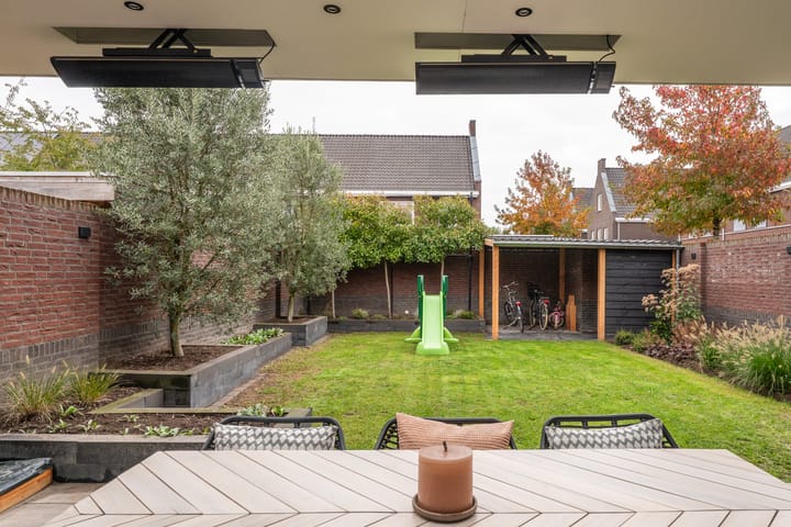 Photo 46 of Sparrestraat 14