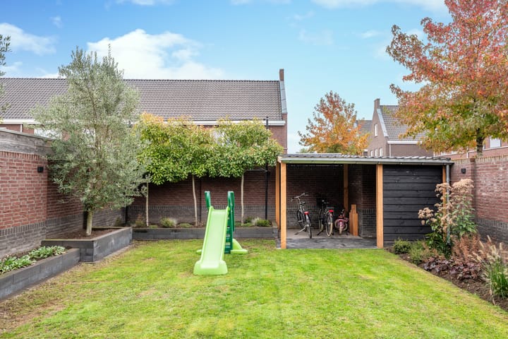 Photo 47 of Sparrestraat 14