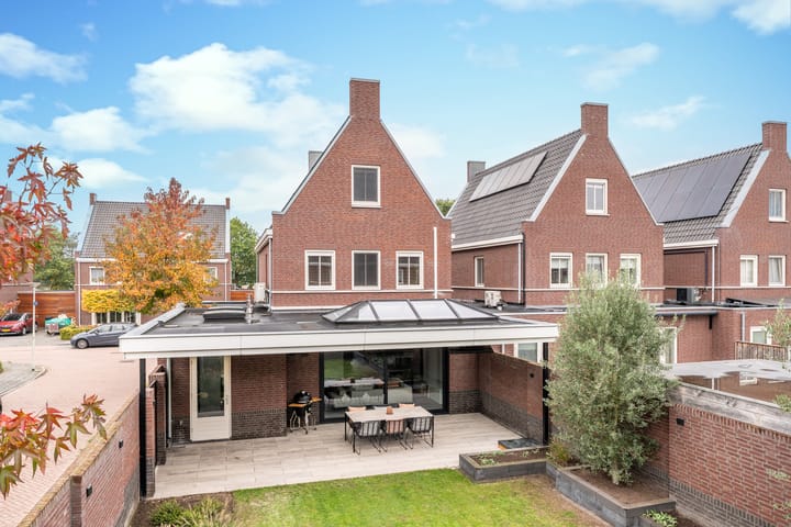 Photo 51 of Sparrestraat 14