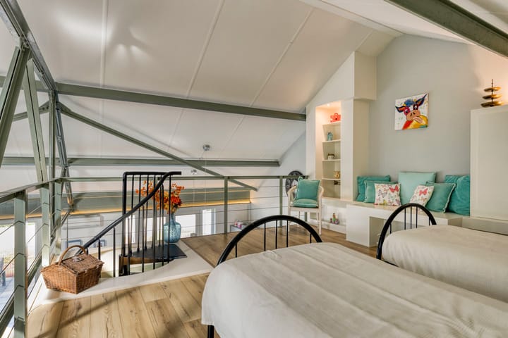 Foto 41 van Esrein 10-G