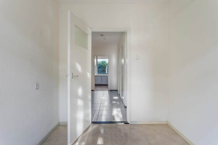 Foto 18 van Adelbert van Scharnlaan E 5