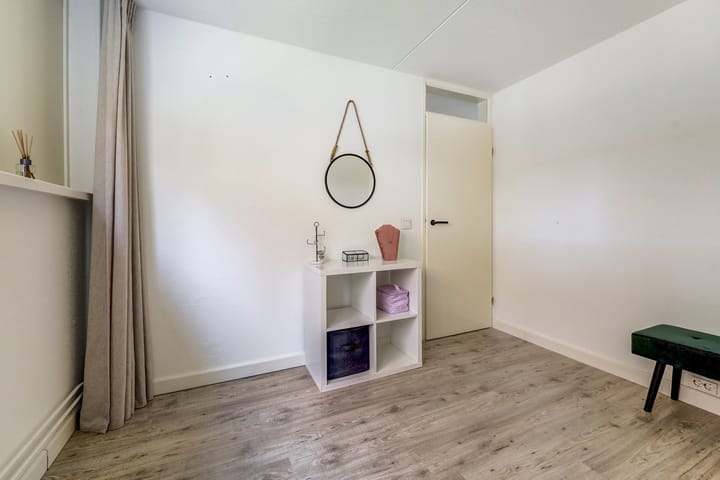 Photo 24 of Groen van Prinstererlaan 32