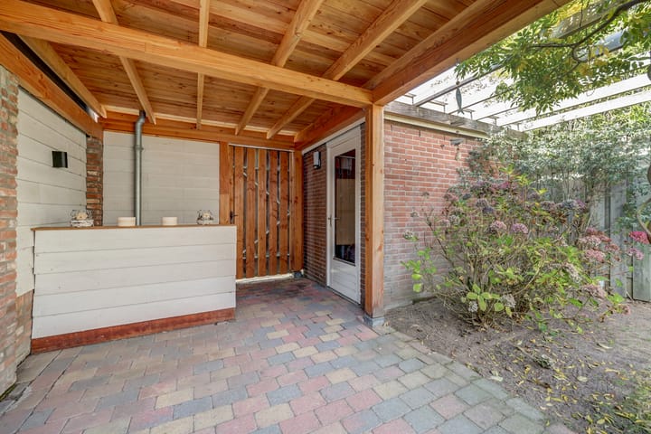 Photo 38 of Groen van Prinstererlaan 32