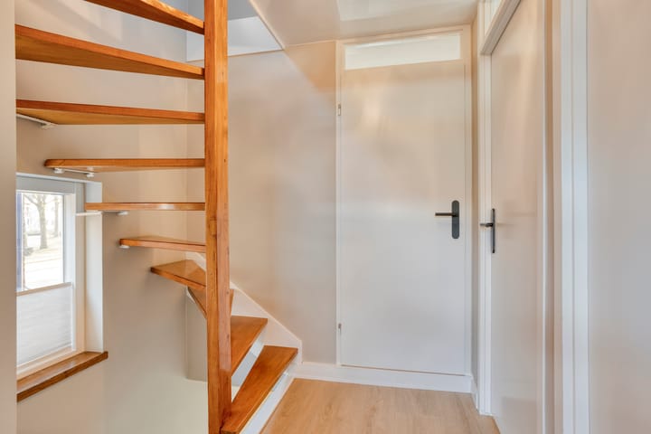 Foto 18 van Oostwal 15