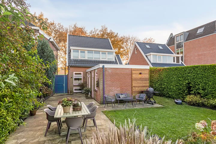 Foto 30 van Oostwal 15