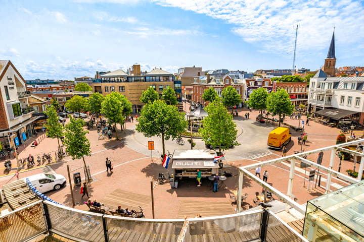 Foto 7 van Raadhuisplein 13