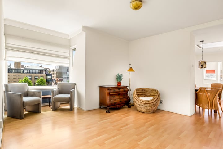 Foto 11 van Raadhuisplein 13