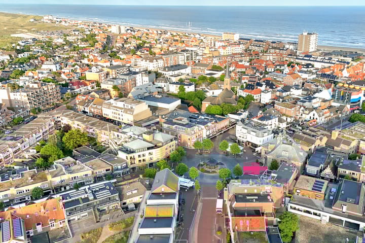 Foto 44 van Raadhuisplein 13