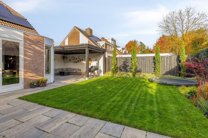 Photo 38 of Hurk 124