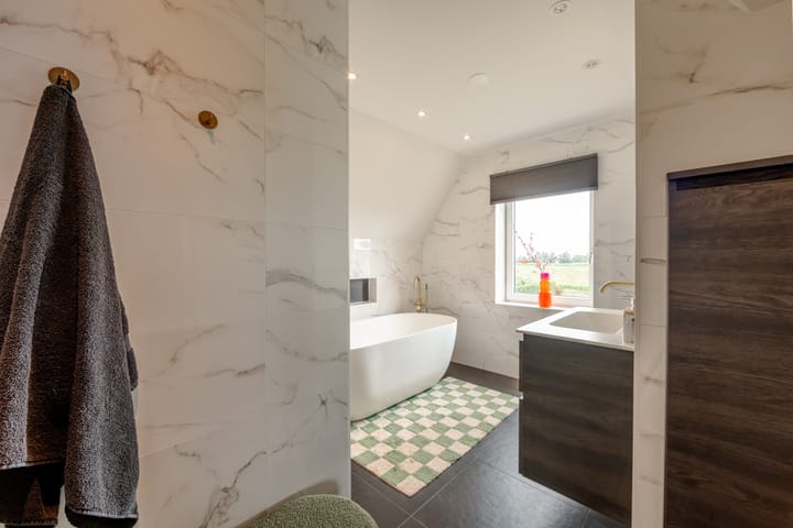 Photo 36 of It Ferset 45