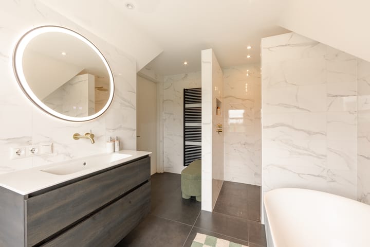 Photo 38 of It Ferset 45