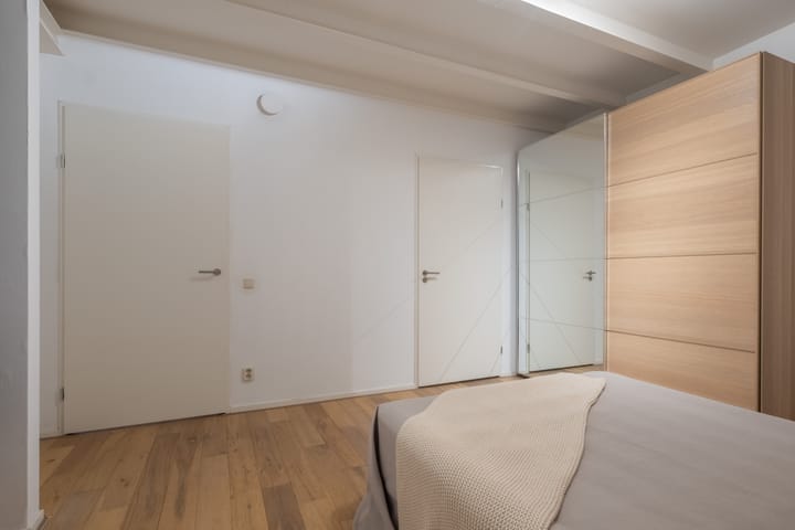 Photo 24 of Romkeslaan 25