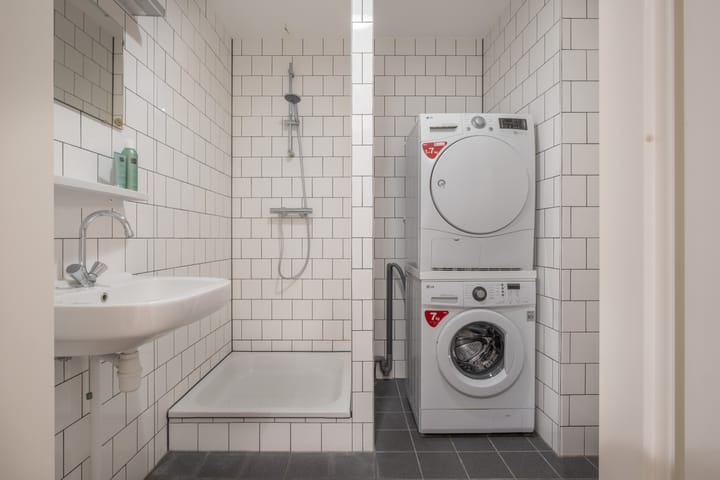 Photo 26 of Romkeslaan 25