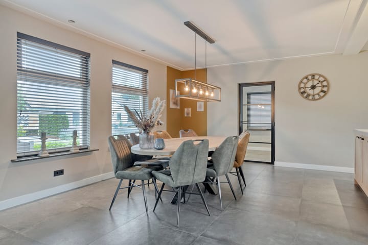 Photo 19 of Katsestraat 26