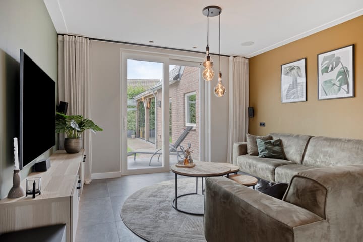 Photo 20 of Katsestraat 26