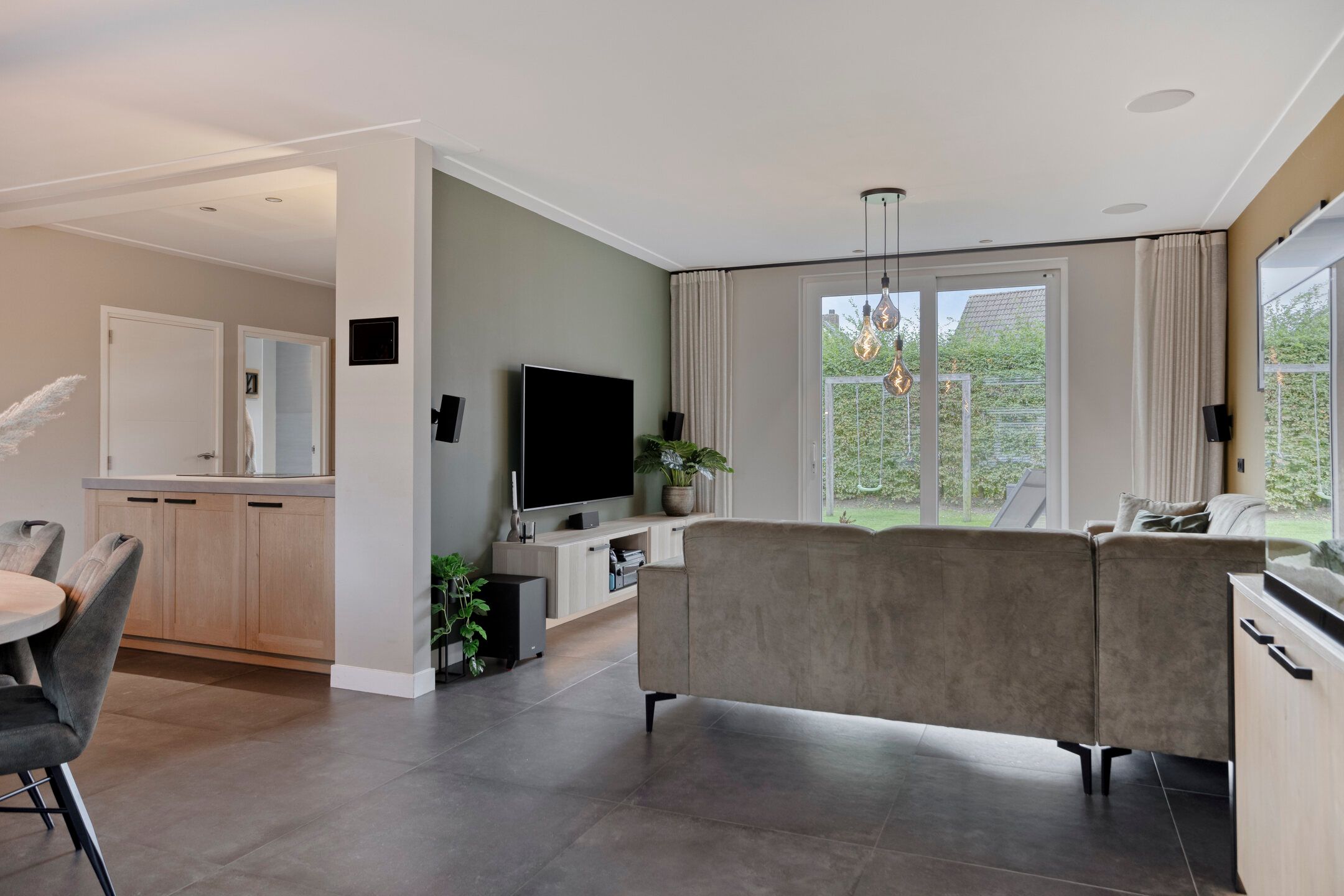 Photo 18 of Katsestraat 26