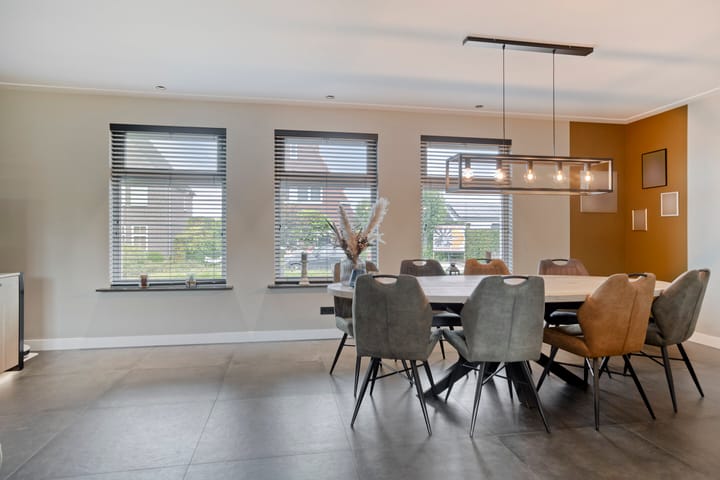 Photo 23 of Katsestraat 26