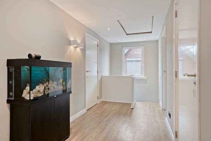 Photo 42 of Katsestraat 26