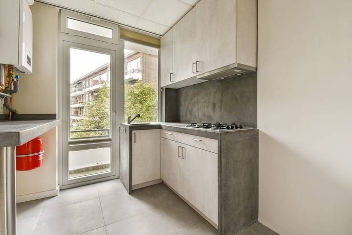 Photo 12 of Prins Hendrikkade 161-B