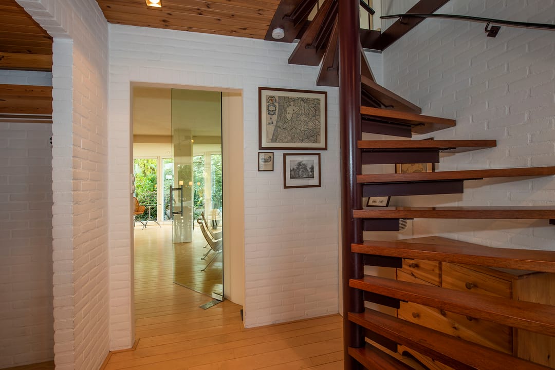Photo 8 of Bernhardstraat 33