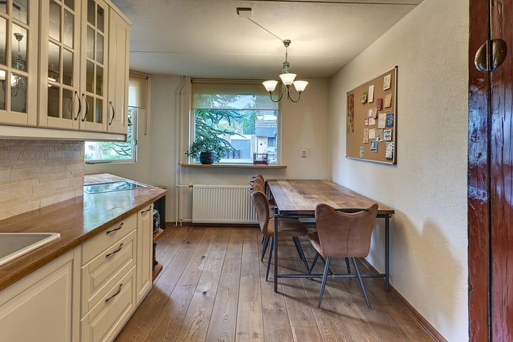 Photo 4 of Hazeleger 9