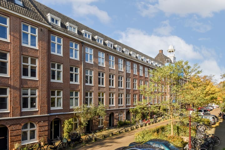 Photo 14 of Van Bossestraat 41-1