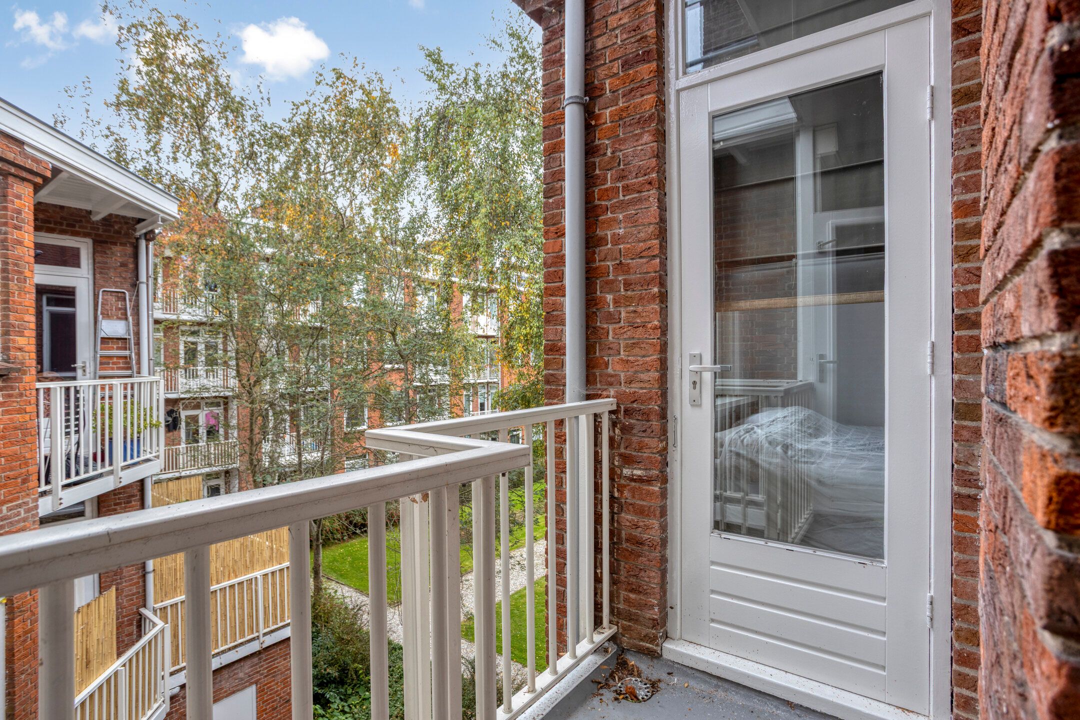 Foto 27 van Moerdijkstraat 1-2