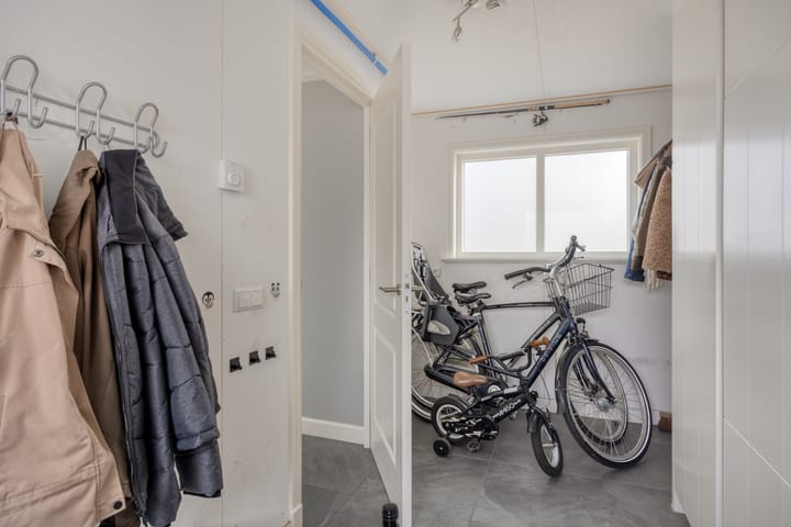 Photo 21 of Molenwal 14