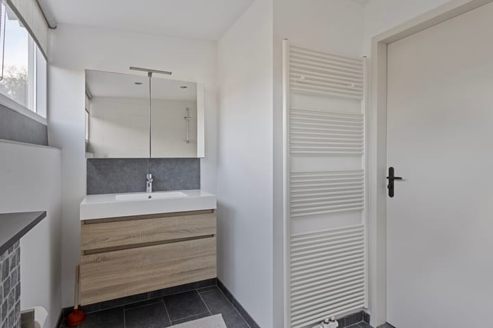 Photo 32 of Gruttostraat 15