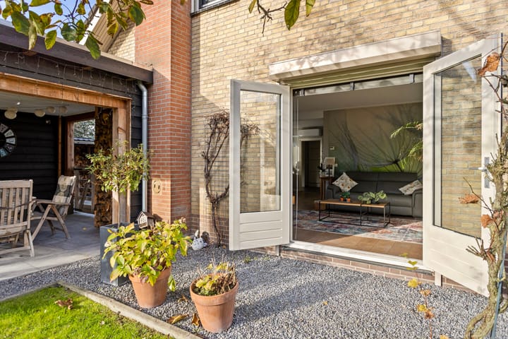 Photo 39 of Gruttostraat 15