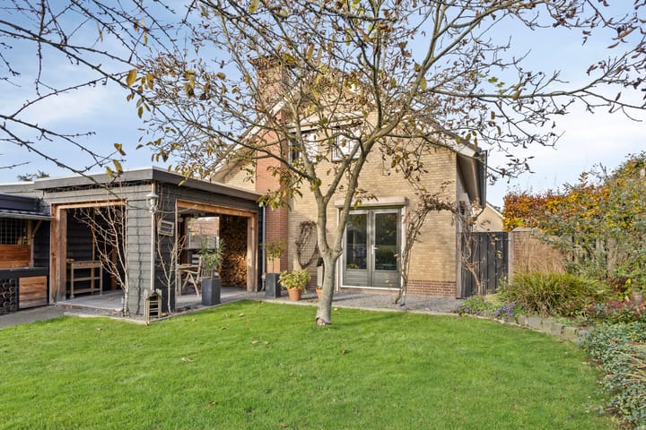 Photo 44 of Gruttostraat 15