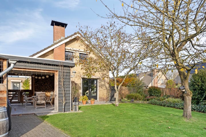 Photo 42 of Gruttostraat 15