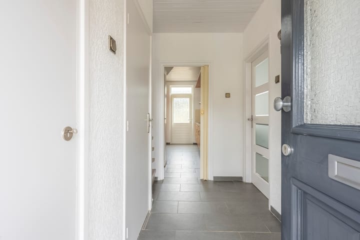 Photo 2 of Buijsroggestraat 11