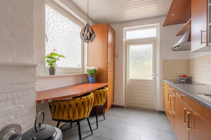 Photo 7 of Buijsroggestraat 11