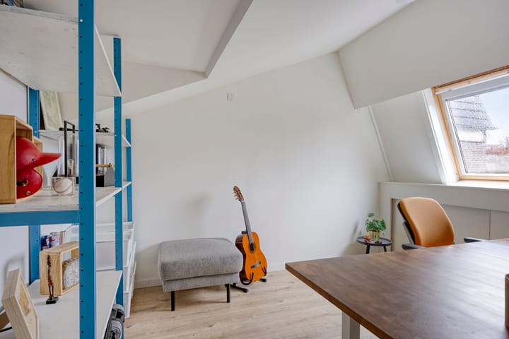 Foto 27 van Hoefbladmeen 25